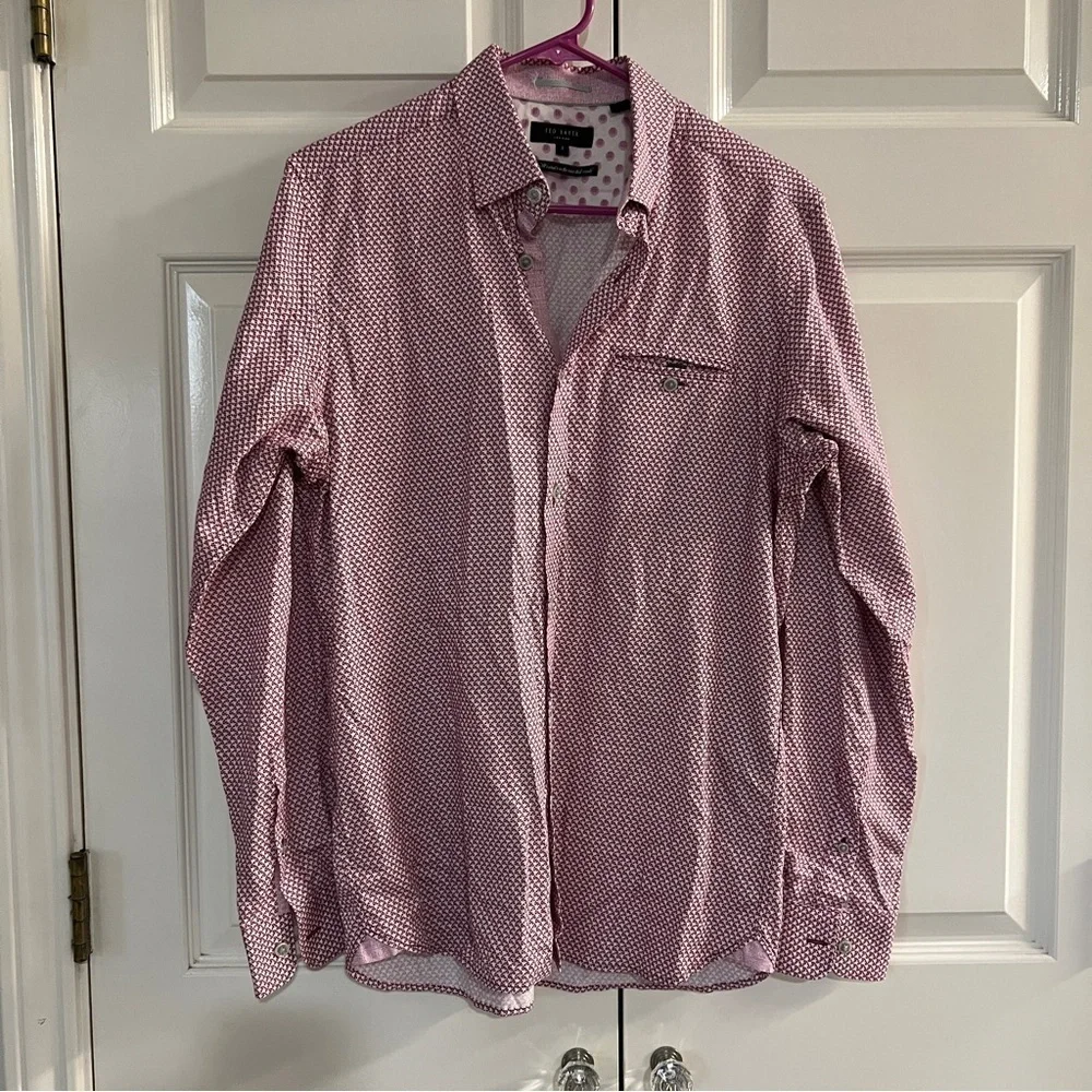 Ted Baker Button Down Shirt Purple and White print size 3 (Medium)
